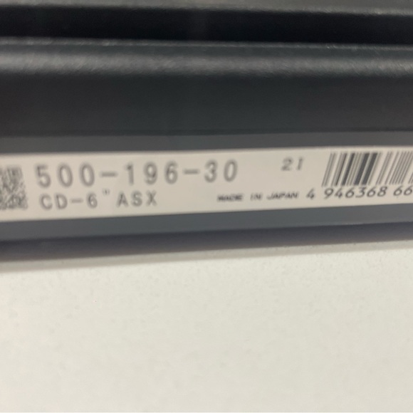 Mitutoyo 500-196-30CAL Absolute Advanced Digimatic Caliper - Picture 3 of 5